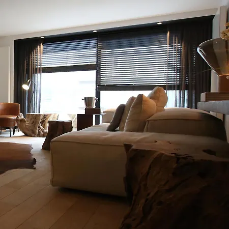 Lombokliving I Luxury 2bdr & Parking Lippenslaan Appartement *